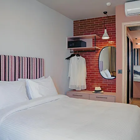Aparthotel Pavo Art *
