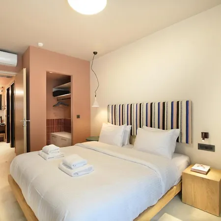Pavo Art Aparthotel Candia
